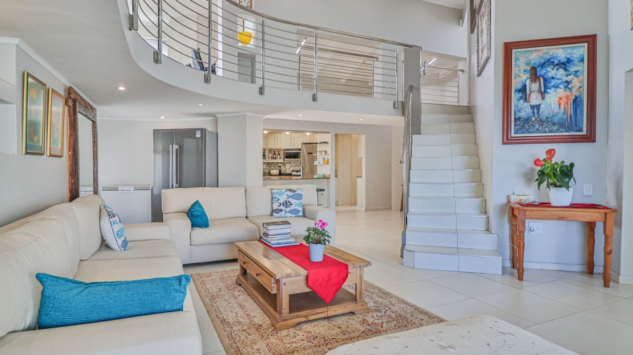 4 Bedroom Property for Sale in Perlemoenbaai Western Cape